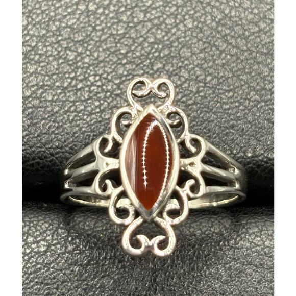 New Condition Sterling Silver Red Carnelian Scroll Ring Size 7 - Picture 1 of 9